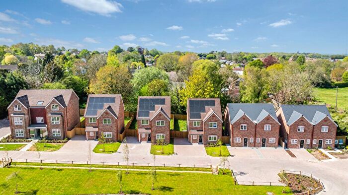 4 Bedroom Detached House For Sale In Goldbridge Road, Newick, Lewes, BN8