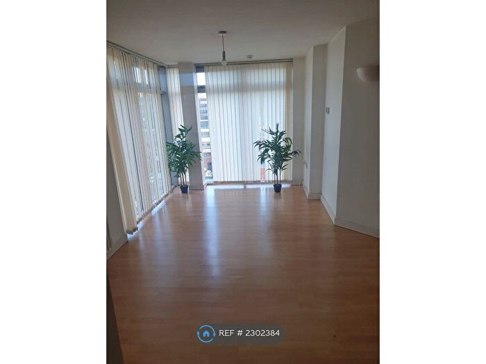 2 Bedroom Flat To Rent In Roxborough Heights, Harrow, HA1