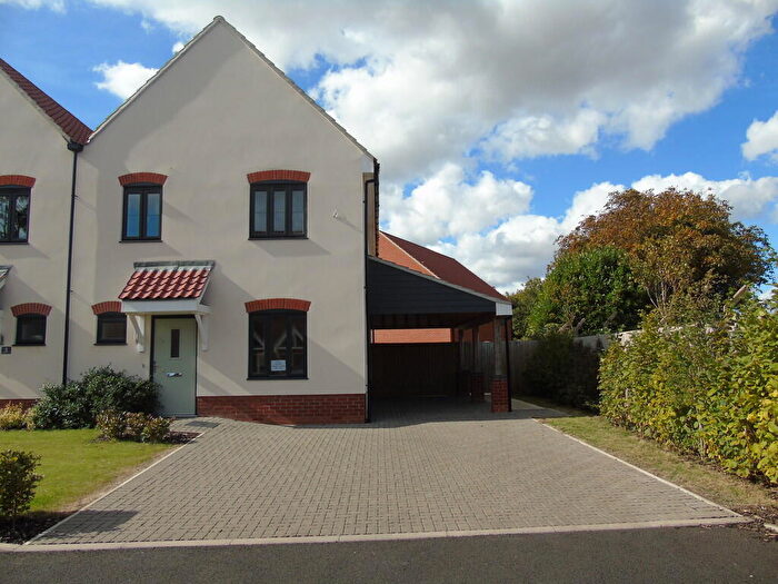 3 Bedroom Semi-Detached House To Rent In Yeomans Close, Docking, King's Lynn, PE31