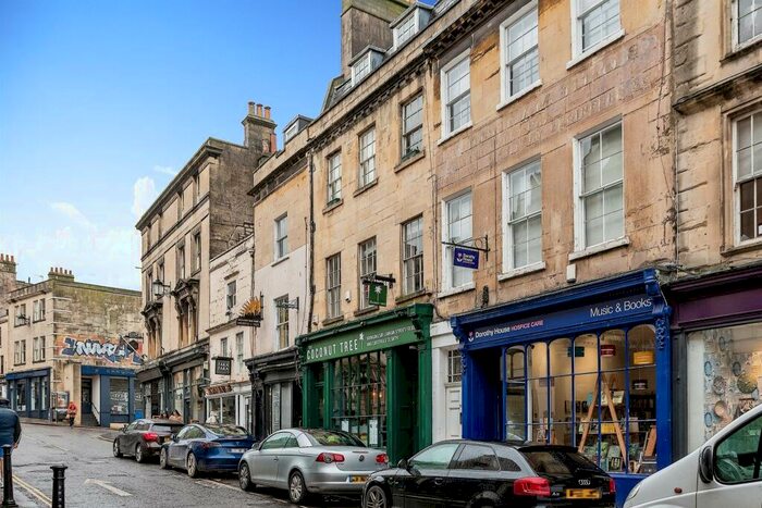 1 Bedroom Apartment To Rent In Broad Street, Bath, BA1