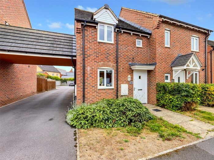 2 Bedroom Semi-Detached House For Sale In Hillside View, Chinnor, OX39