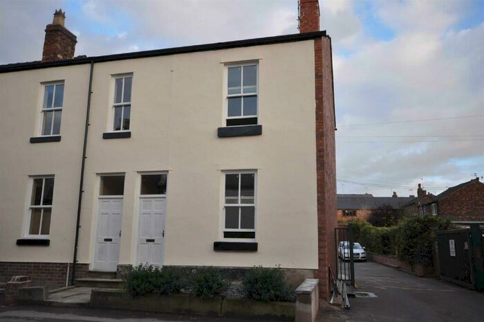 2 Bedroom End Of Terrace House To Rent In Catherine Street, Macclesfield, Cheshire, SK11