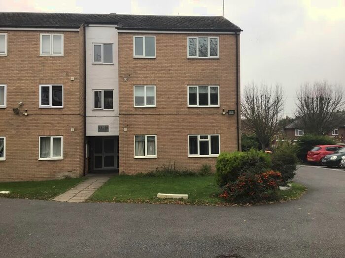 2 Bedroom Flat To Rent In Benyon Path, South Ockendon RM15
