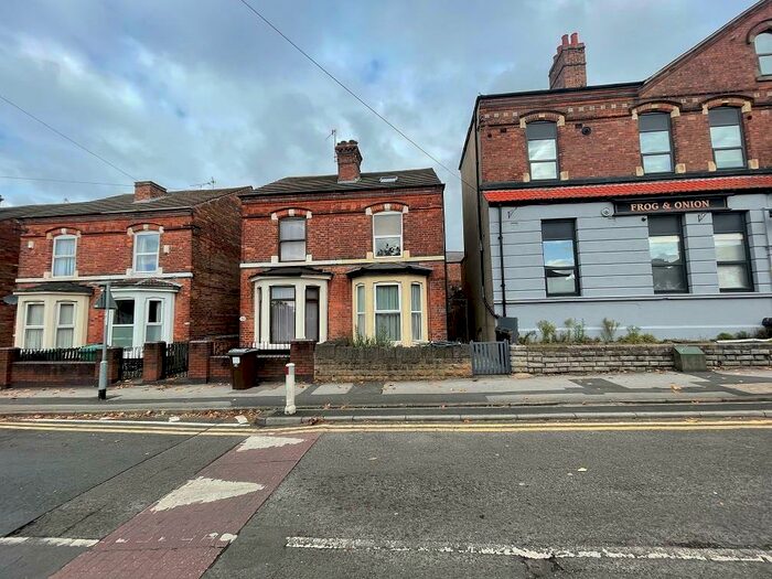 3 Bedroom Semi-Detached House To Rent In Berridge Road, Nottingham, NG7