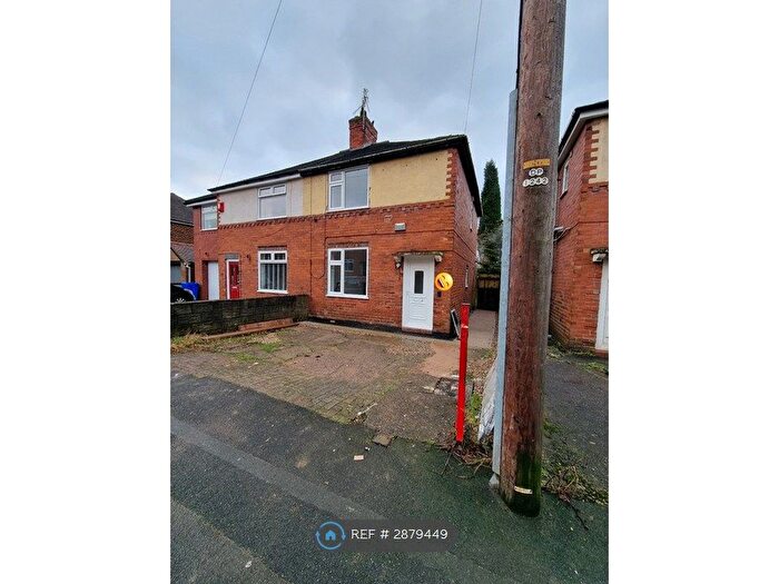 3 Bedroom Semi-Detached House To Rent In Ridge Road, Stoke-On-Trent, ST6