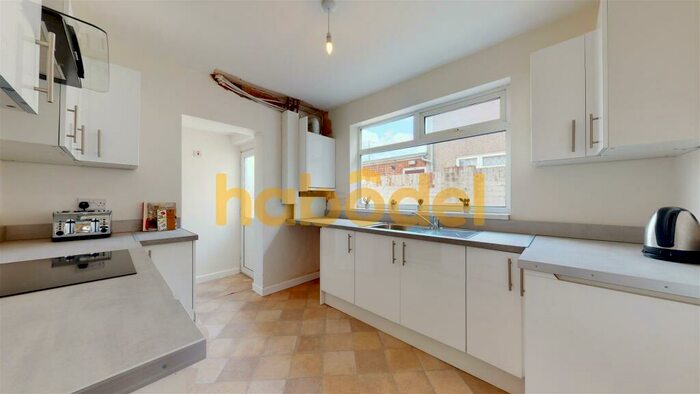 3 Bedroom Terraced House To Rent In Elsenham Road, Grimsby, DN31