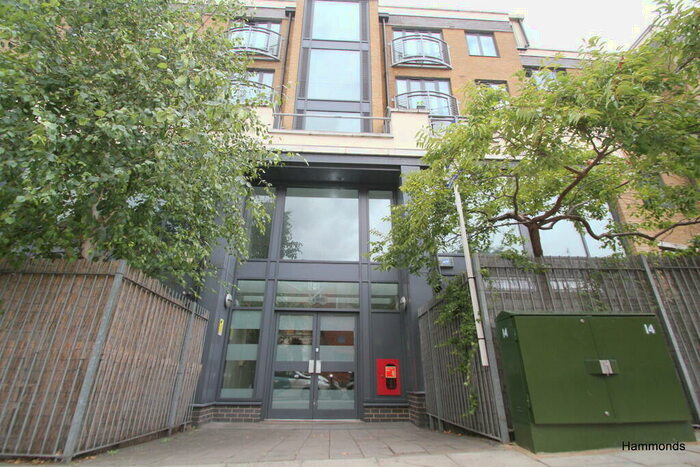 1 Bedroom Flat To Rent In Fairfield Road, London, E3