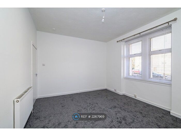 2 Bedroom Flat To Rent In Byron Street, Dundee, DD3