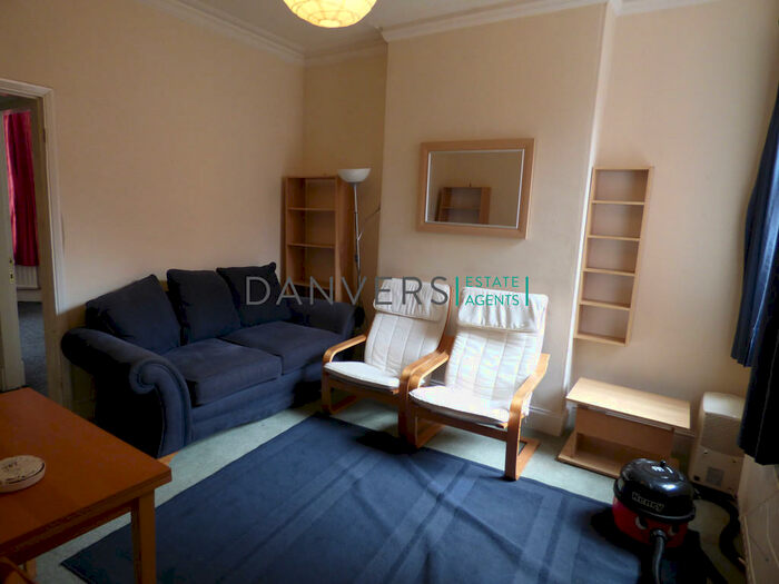 4 Bedroom Detached House To Rent In Norman Street, Leicester, LE3