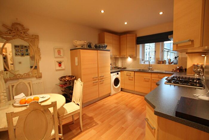 2 Bedroom Flat For Sale In The Hollies, Pool In Wharfedale, Otley, LS21