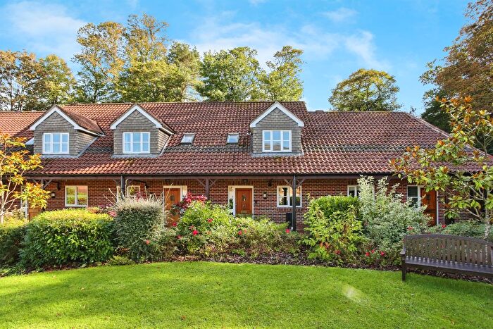 2 Bedroom Terraced House For Sale In Willicombe Park, Tunbridge Wells, TN2