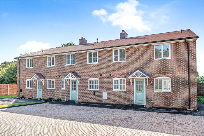 4 Bedroom End Of Terrace House For Sale In Old Dairy Close, Normandy, Guildford, Surrey, GU3