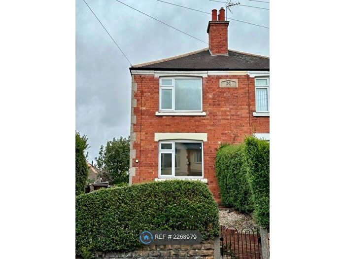 2 Bedroom Semi-Detached House To Rent In St. Bartholomews Road, Nottingham, NG3