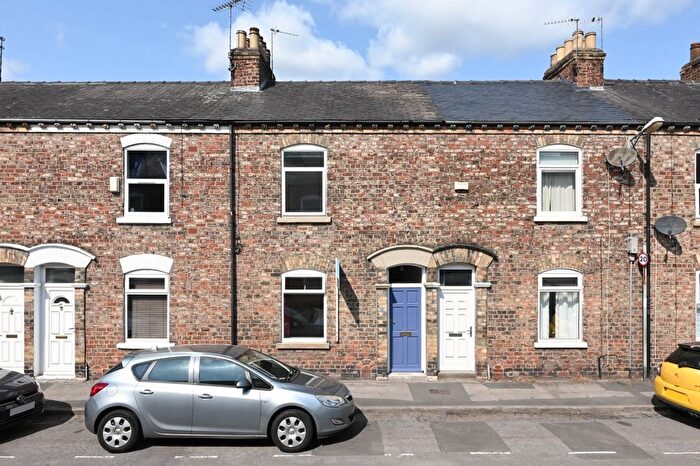 2 Bedroom Terraced House For Sale In Newborough Street, York, YO30