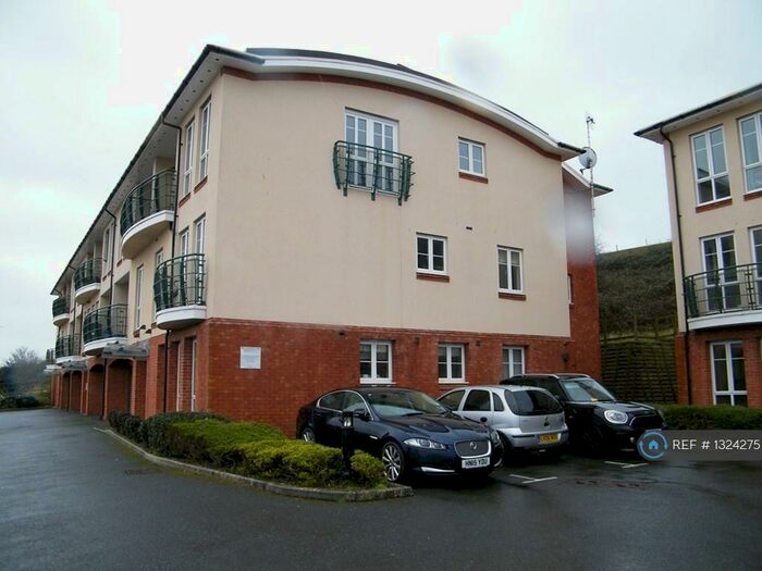 2 Bedroom Flat To Rent In Fort Road, Newhaven, BN9