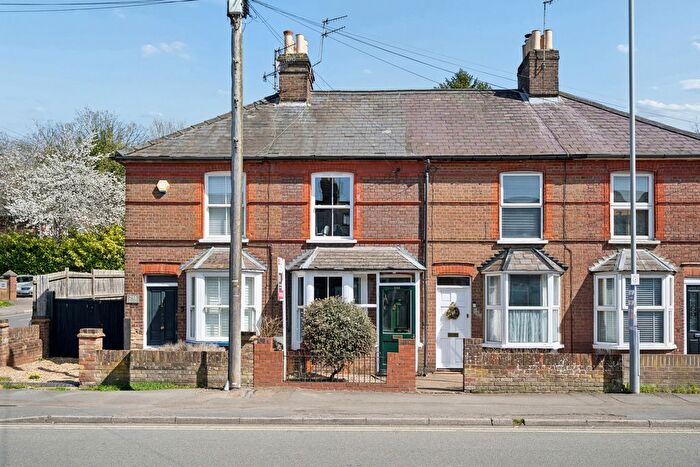 2 Bedroom Terraced House For Sale In Bellingdon Road, Chesham, HP5