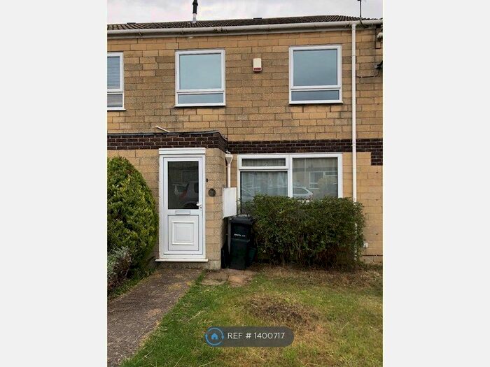 3 Bedroom Terraced House To Rent In Ashley Close, Horfield, Bristol, BS7