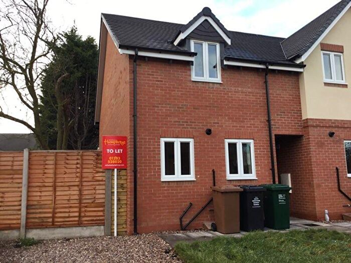 2 Bedroom House To Rent In Renshaw Drive, Newhall, DE11