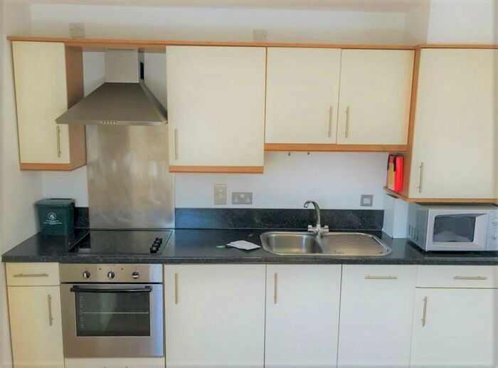 Studio To Rent In The Kingsway, Portland House, City Centre, Swansea, SA1