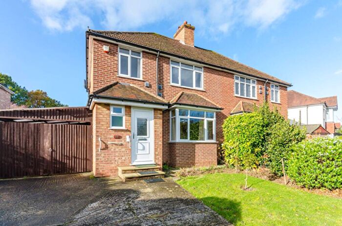 3 Bedroom Semi-Detached House To Rent In Beckingham Road, Guildford, GU2