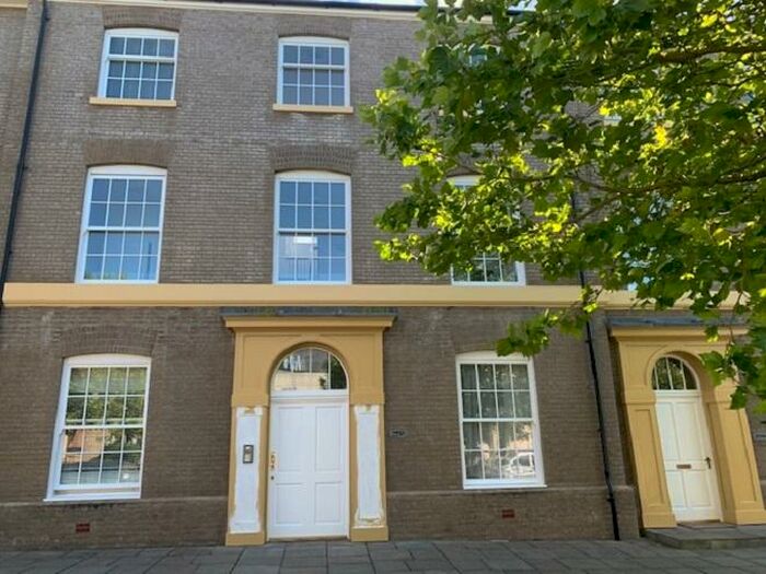 2 Bedroom Apartment To Rent In Peverell Avenue East, Dorchester, Dorset, DT1