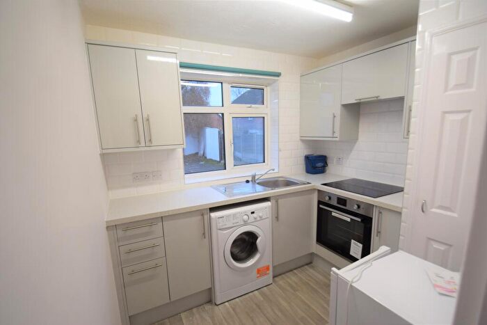 1 Bedroom Flat To Rent In - Ness Road, Shoeburyness Essex, SS3