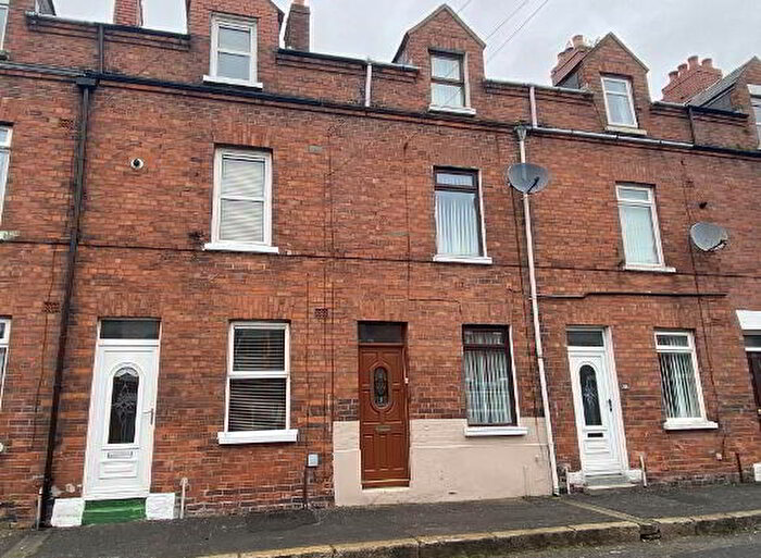 4 Bedroom Terrace House For Sale In Glenbank Place, Belfast, BT14