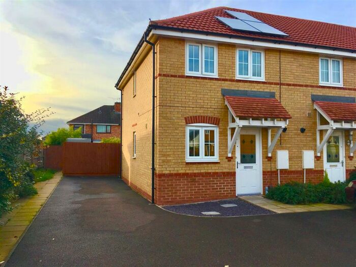 2 Bedroom End Of Terrace House To Rent In Perkins Way, Beeston, NG9