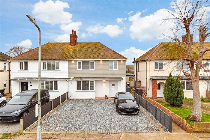 3 Bedroom Semi Detached House For Sale In Osborne Gardens, Beltinge, Herne Bay, Kent, CT6