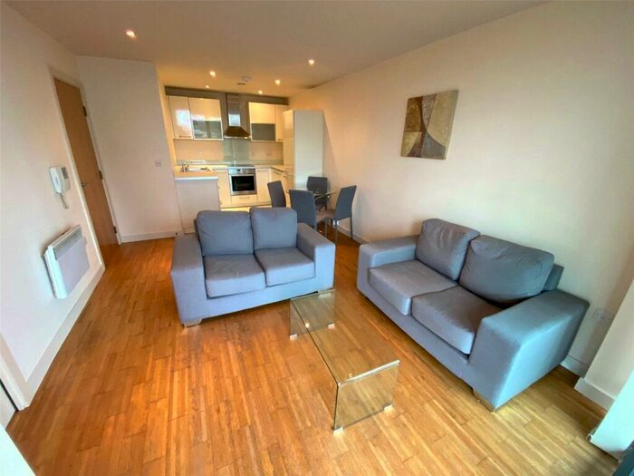 1 Bedroom Apartment To Rent In St Georges Island, Kelsoe Place, Manchester, M15