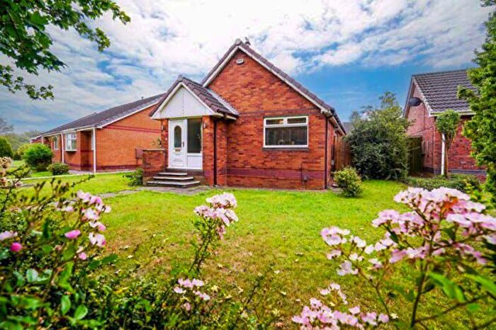 2 Bedroom Detached Bungalow For Sale In Kinloss Walk, Thornaby, Stockton-On-Tees, TS17