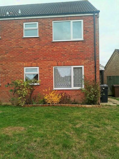 1 Bedroom Semi-Detached House To Rent In Pavilion Court, Roydon, IP22