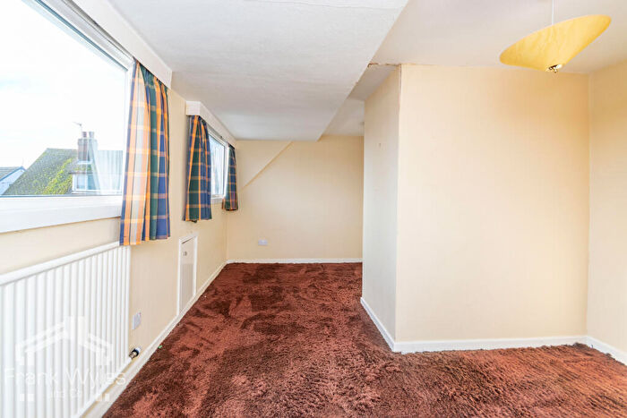 4 Bedroom Detached House For Sale In Blackpool Road North, Lytham St. Annes, Lancashire, FY8