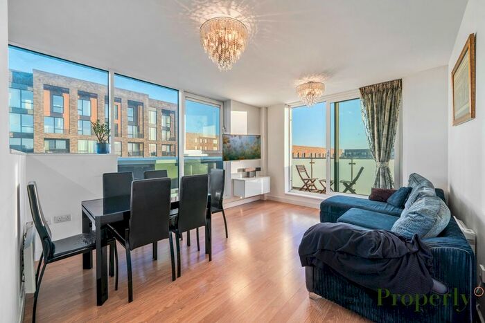 3 Bedroom Flat To Rent In Navigation Court, Gallions Road, London, E16