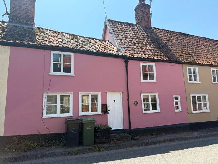 2 Bedroom Cottage For Sale In Tyle Cottage, West Church Street, Kenninghall, Norwich, Norfolk, NR16