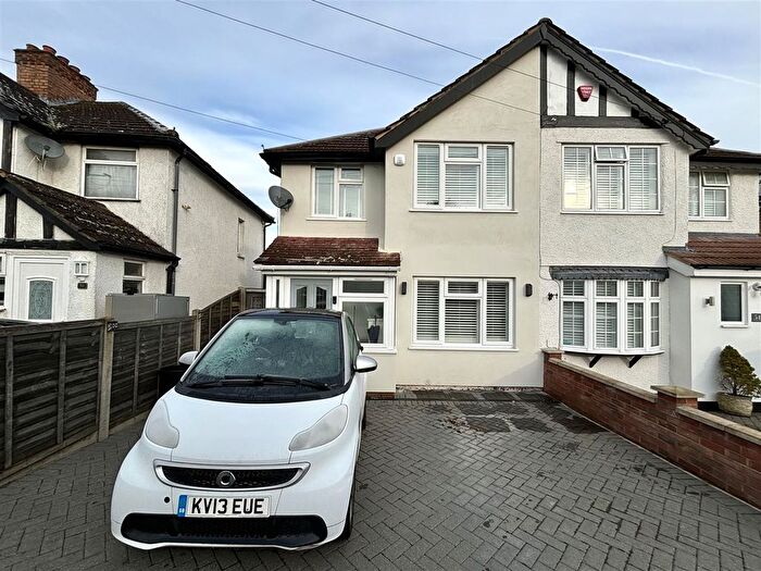 3 Bedroom Semi-Detached House To Rent In Misbourne Road, Hillingdon, UB10