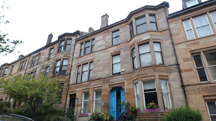 4 Bedroom Flat To Rent In Bower Street, Glasgow, G12