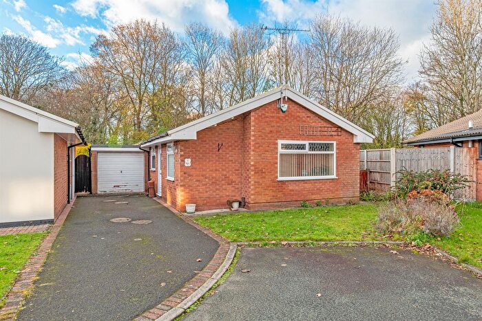 2 Bedroom Detached Bungalow For Sale In Haweswater Close, Cloughwood, Runcorn, WA7