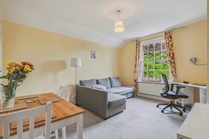 1 Bedroom Apartment To Rent In Mulberry Court, Field House Drive, Oxford, Oxfordshire, OX2