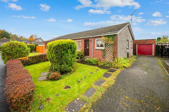 2 Bedroom Semi-Detached Bungalow For Sale In Ladywood, Clackmannan, Clackmannanshire, FK10