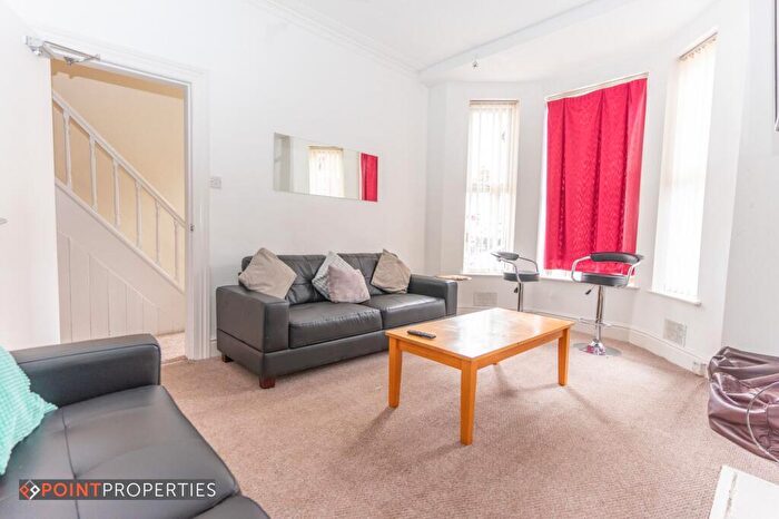 4 Bedroom Terraced House To Rent In Bedroom House, Garmoyle Road, Liverpool, L15