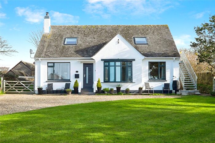 3 Bedroom Bungalow For Sale In Boskennal Lane, Penzance, Cornwall, TR19