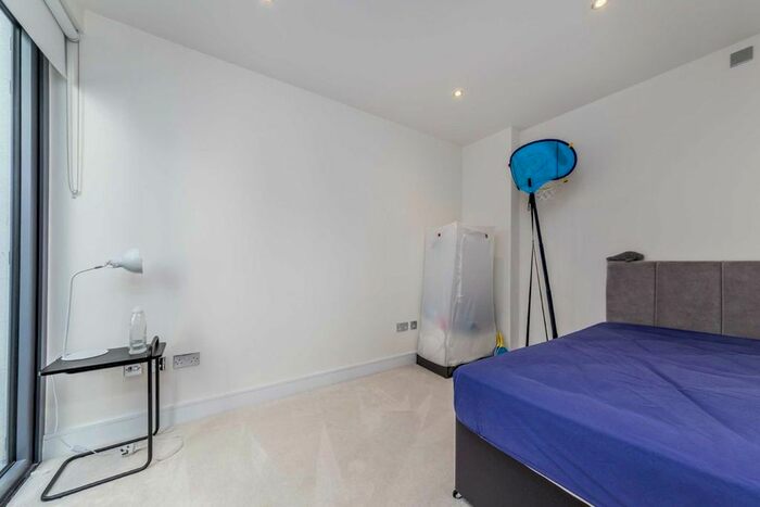 5 Bedroom Terraced House To Rent In Townhouse Mews, London, W12