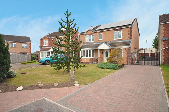 4 Bedroom Detached House For Sale In Kingsmede, Moorends, Doncaster, DN8
