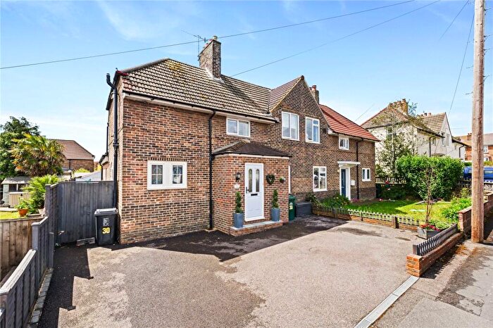 5 Bedroom Semi-Detached House For Sale In St. Nicholas Road, Portslade, Brighton, East Sussex, BN41