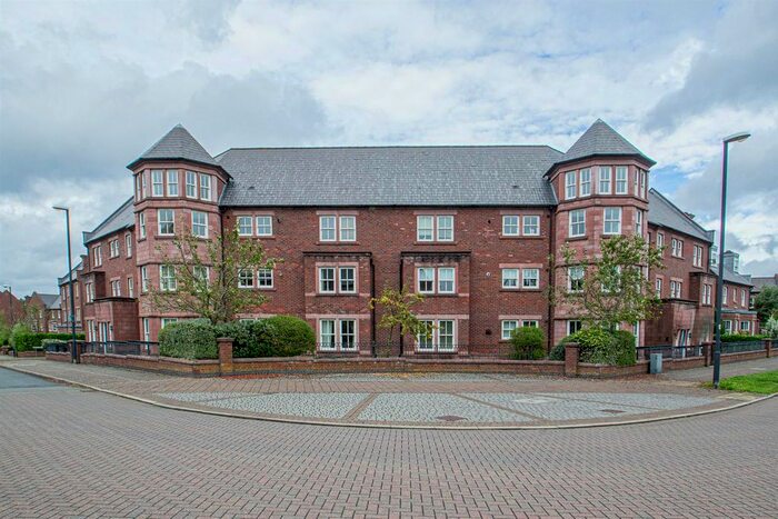 2 Bedroom Flat To Rent In Stansfield Drive, Grappenhall Heys, Warrington, WA4