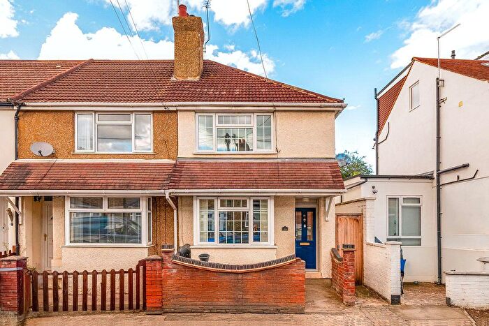 3 Bedroom Semi-detached House For Sale In Osborne Road, Watford, Hertfordshire, WD24