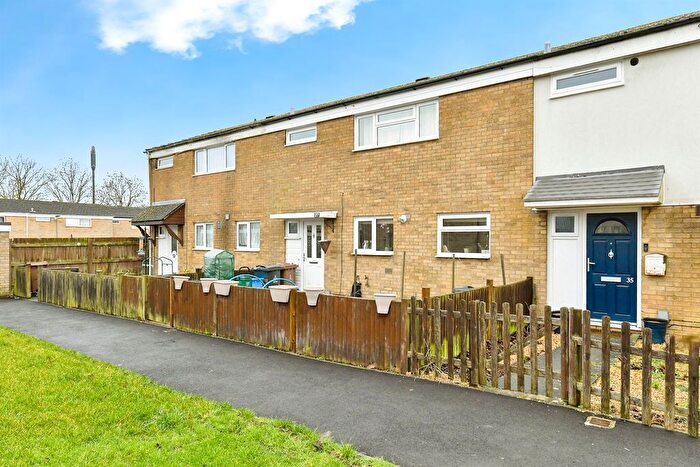 3 Bedroom Terraced House For Sale In Ripon Road, Stevenage, SG1