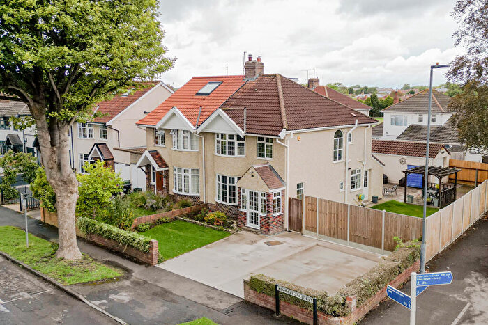 3 Bedroom Semi Detached House For Sale In Kenmore Crescent, Filton Park, Bristol, BS7