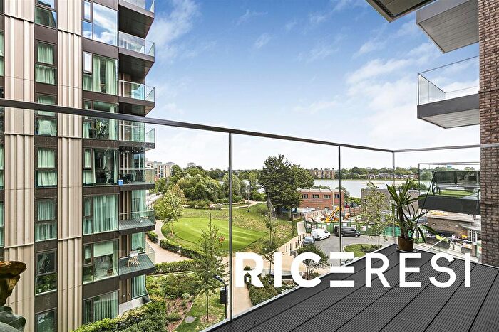 1 Bedroom Property To Rent In Willowbrook House, Coster Avenue, N4